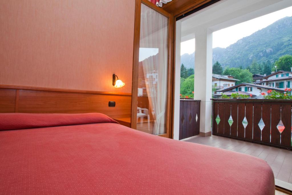 Hotel Migliorati Castione della Presolana Kültér fotó